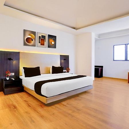 Super Townhouse Bombay Exhibition Centre Goregaon Экстерьер фото