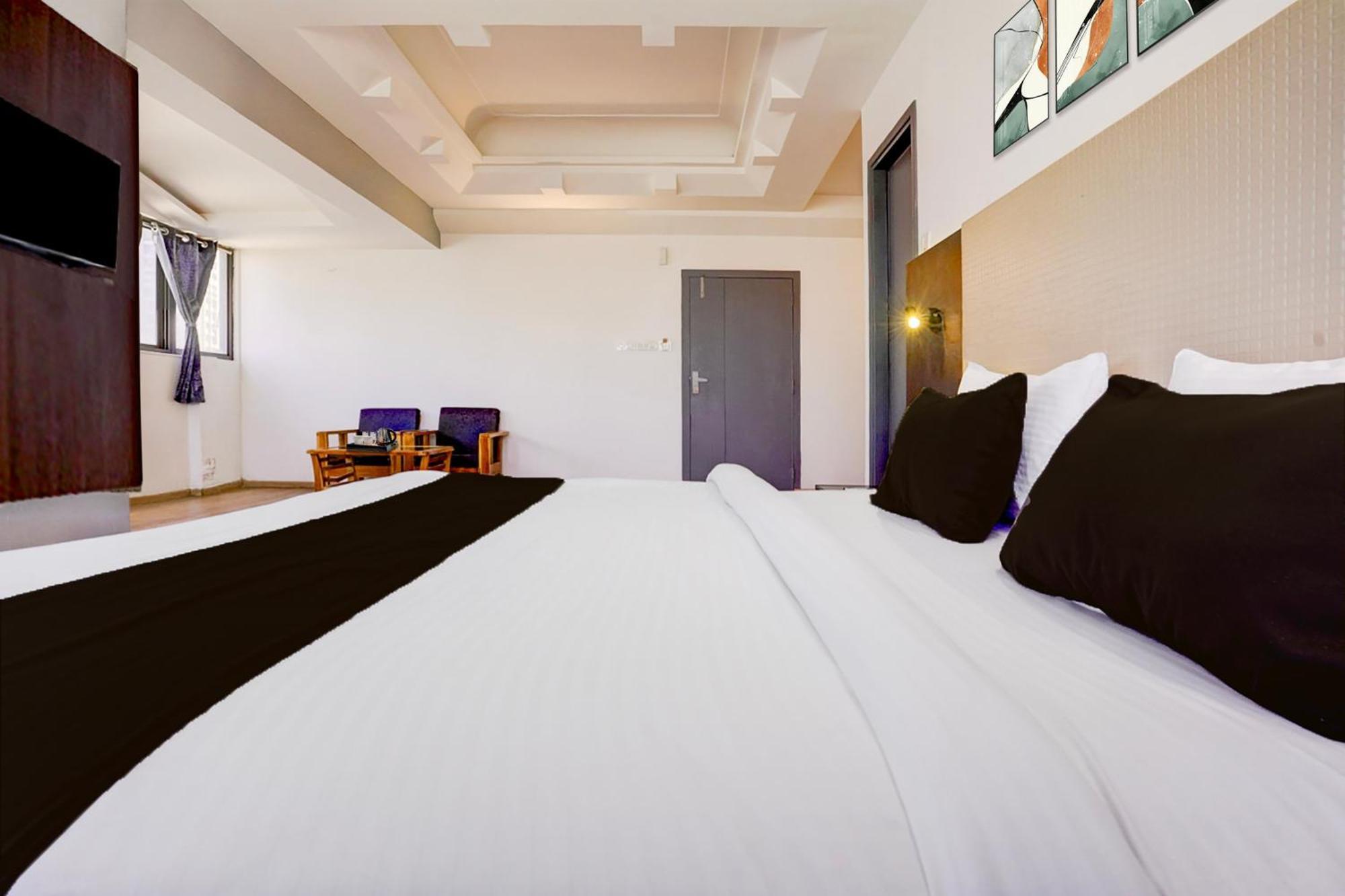 Super Townhouse Bombay Exhibition Centre Goregaon Экстерьер фото