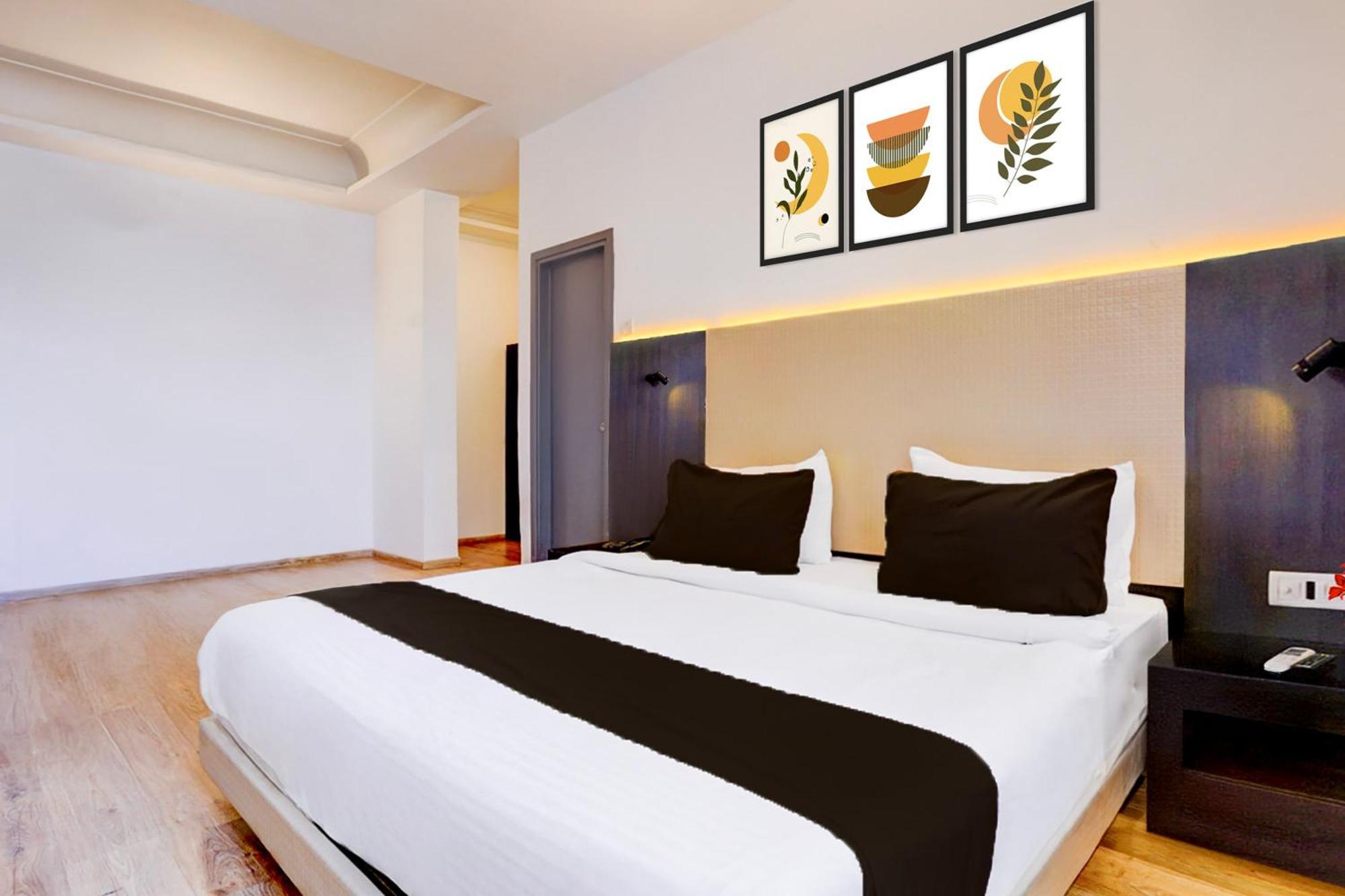 Super Townhouse Bombay Exhibition Centre Goregaon Экстерьер фото