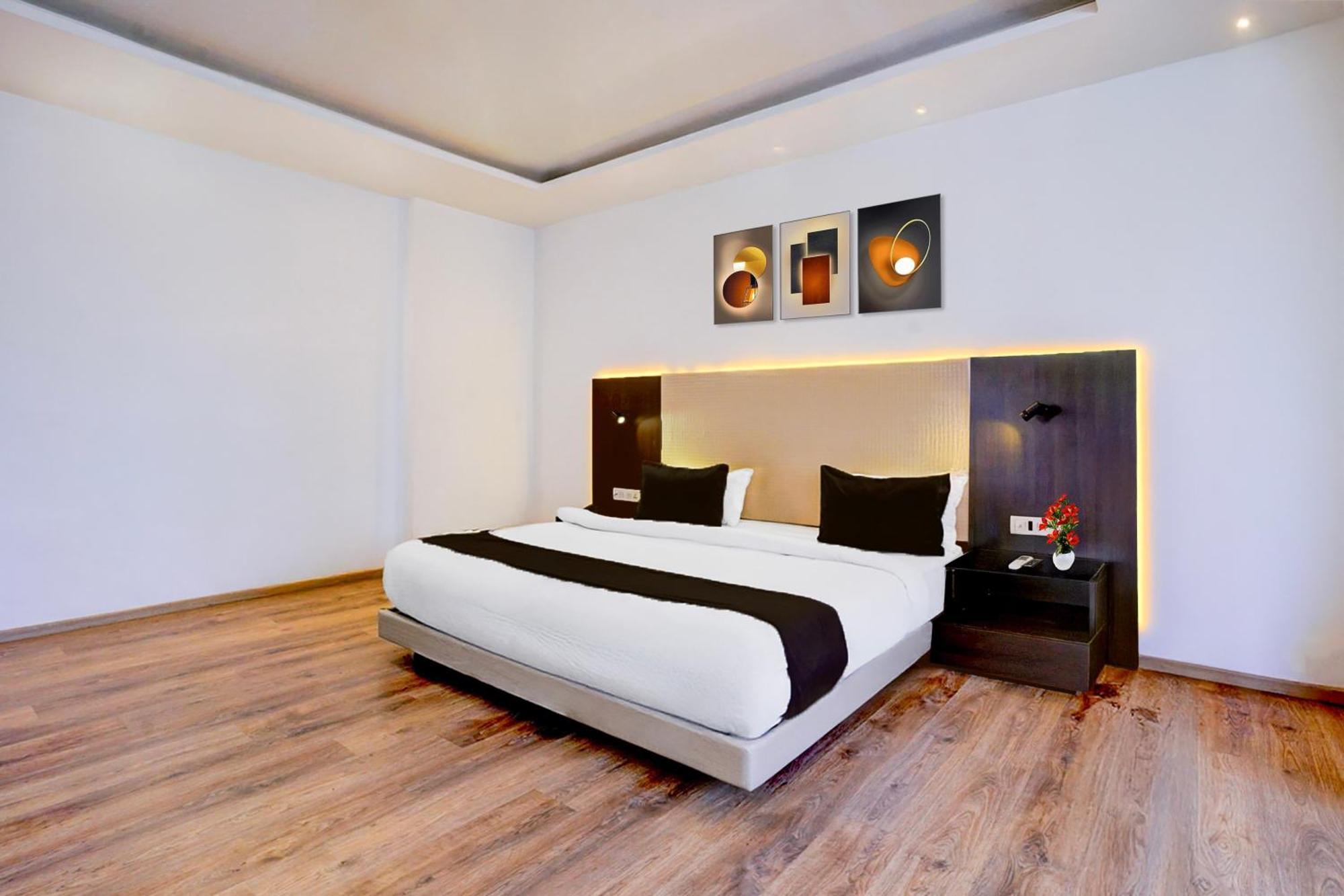 Super Townhouse Bombay Exhibition Centre Goregaon Экстерьер фото