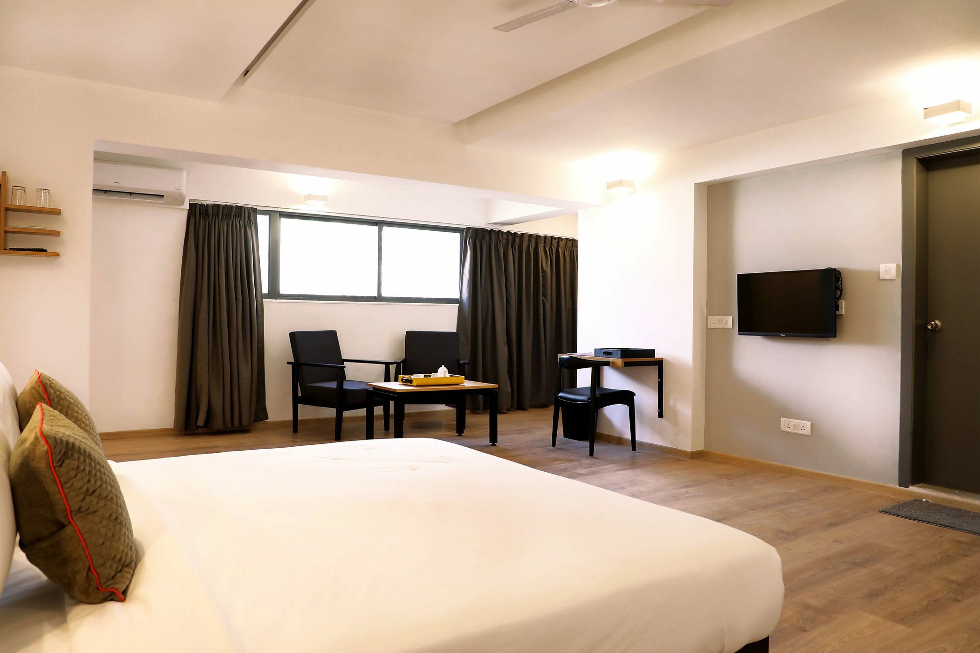 Super Townhouse Bombay Exhibition Centre Goregaon Экстерьер фото