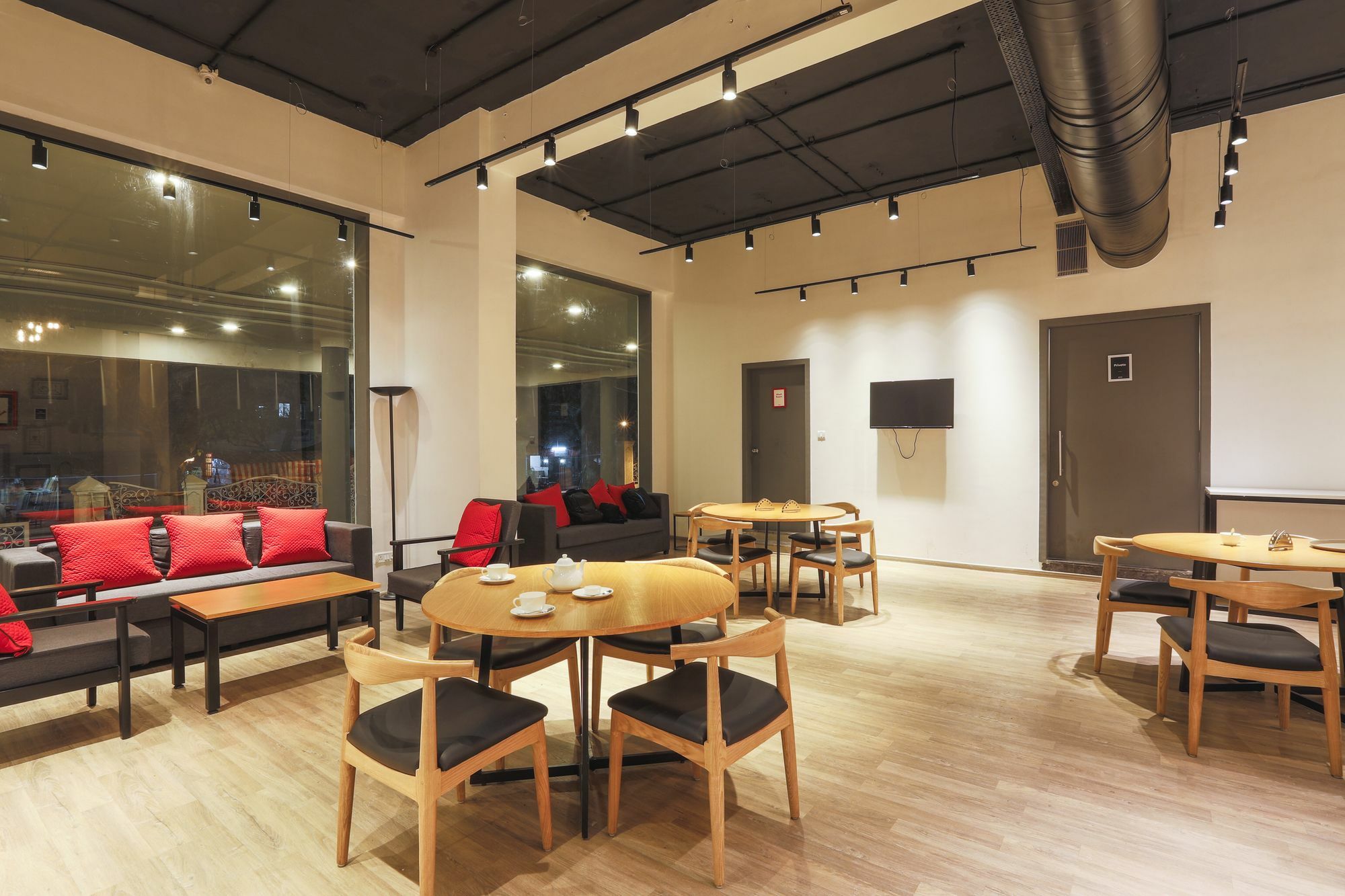 Super Townhouse Bombay Exhibition Centre Goregaon Экстерьер фото
